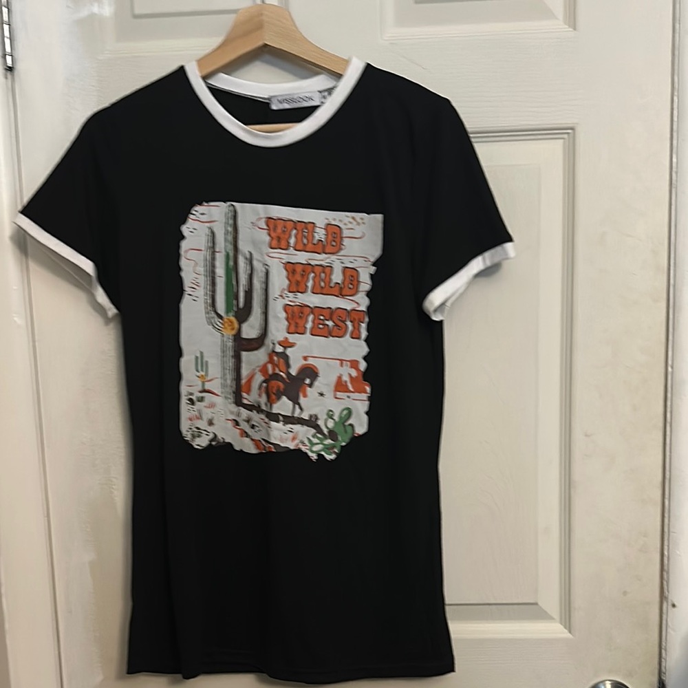MISSLOOK Black Wild West Tee